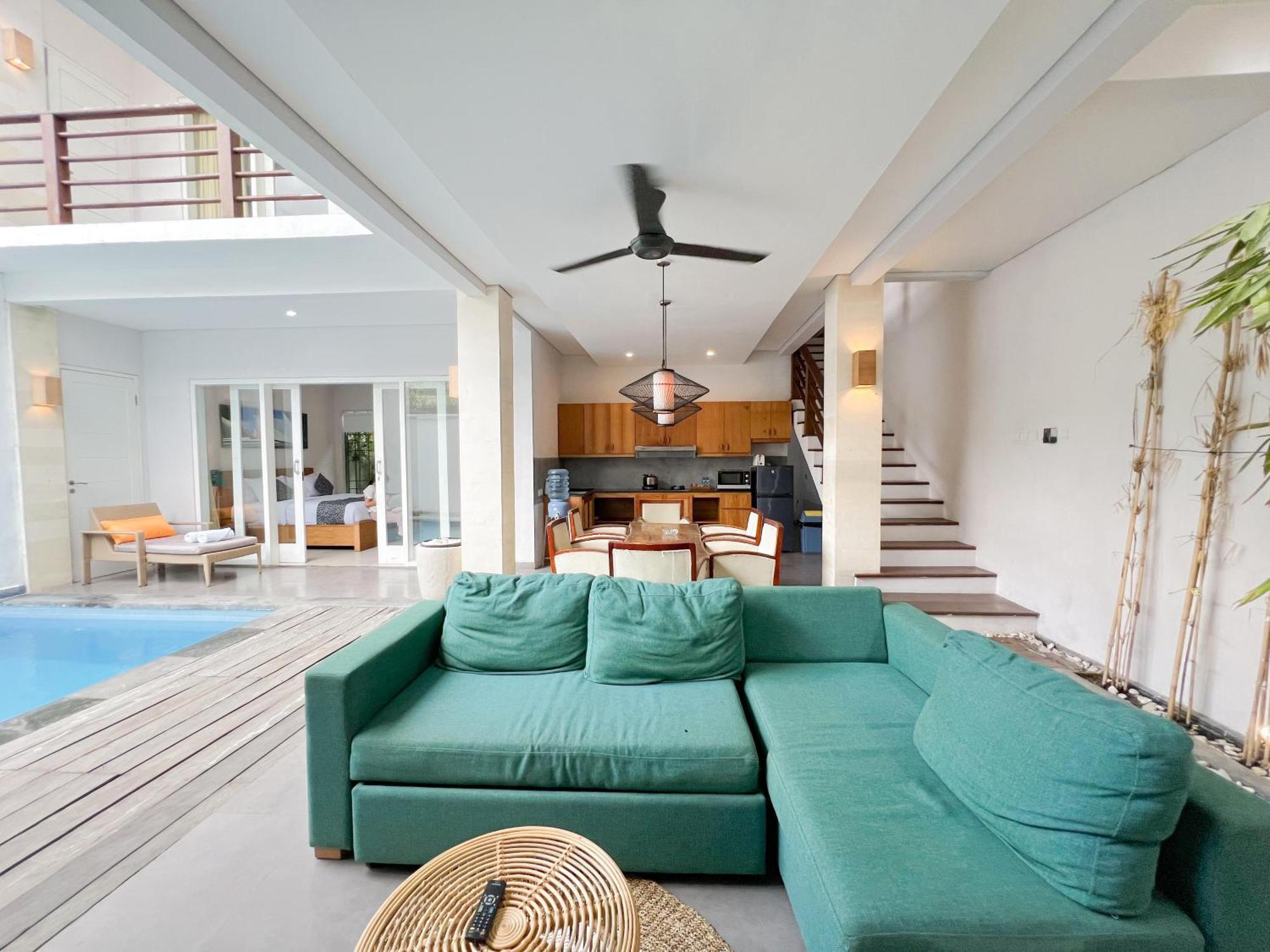 Apple Villa & Suite Seminyak Exterior photo