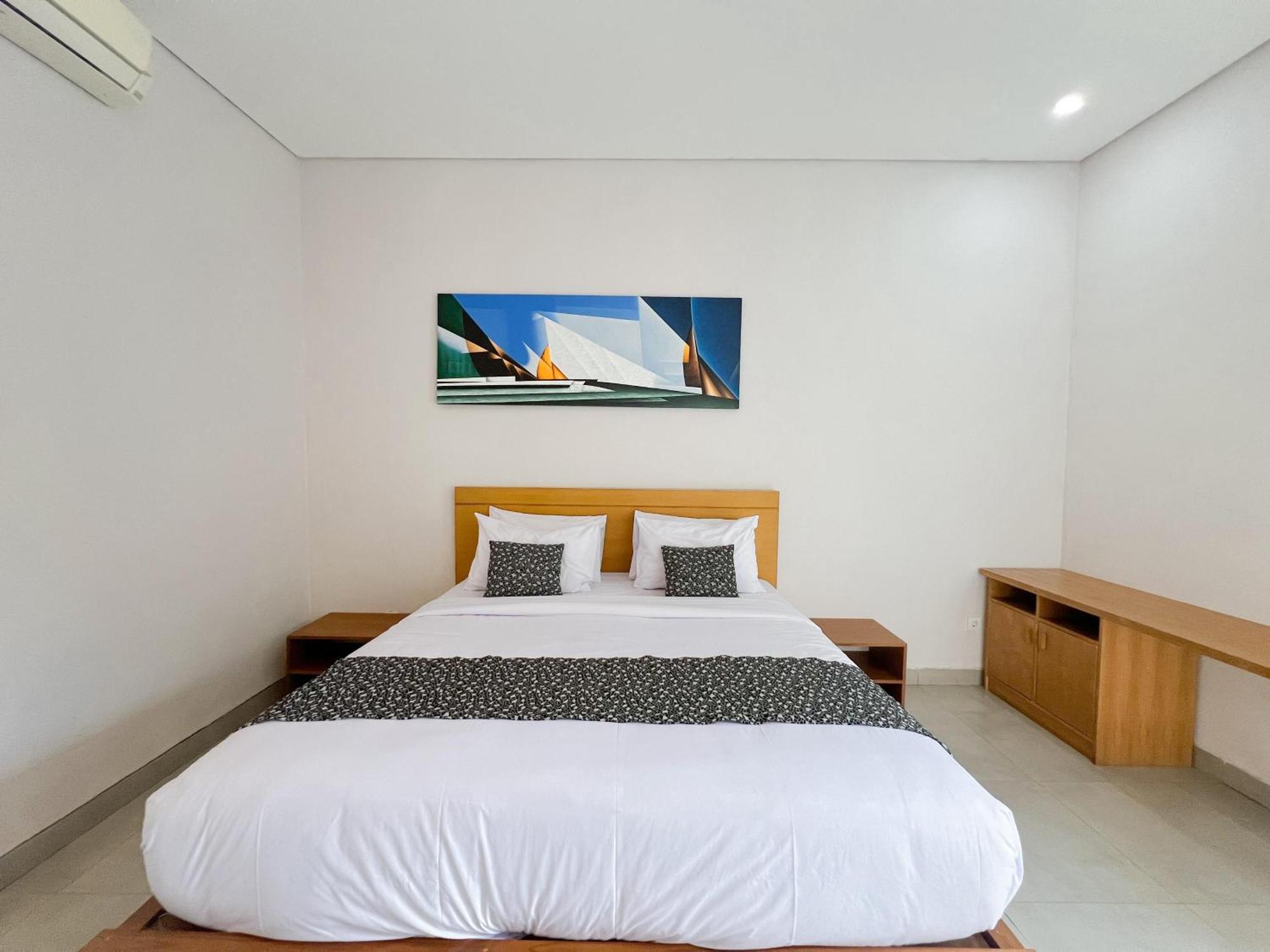 Apple Villa & Suite Seminyak Exterior photo