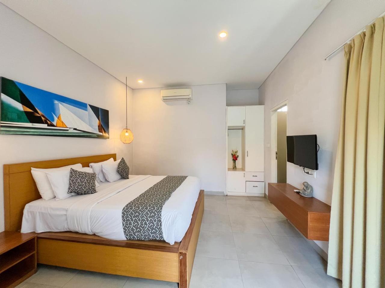 Apple Villa & Suite Seminyak Exterior photo