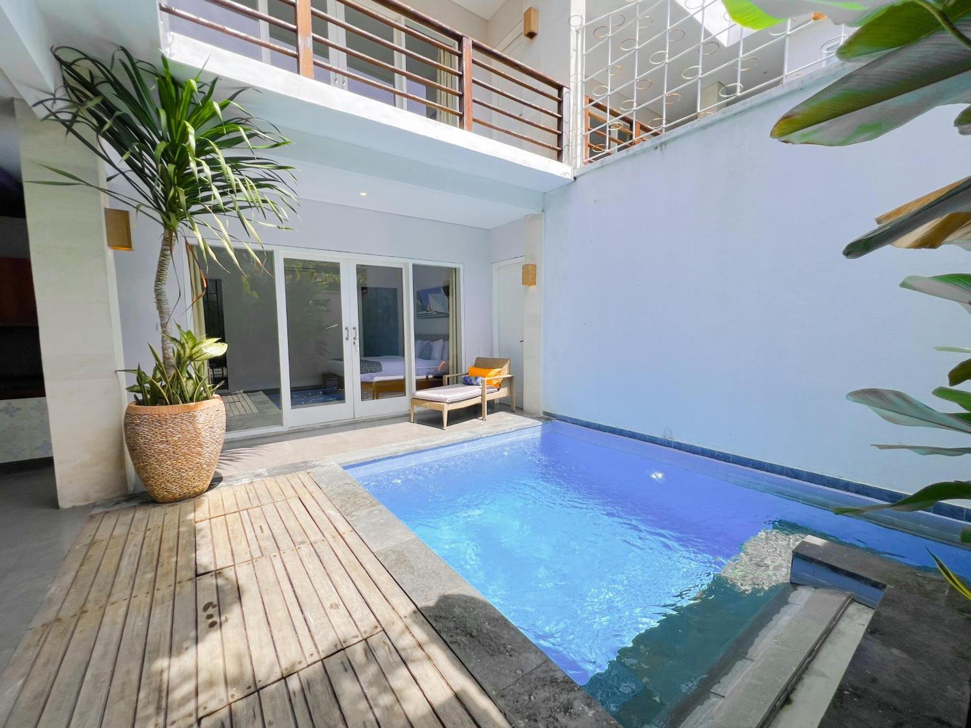 Apple Villa & Suite Seminyak Exterior photo