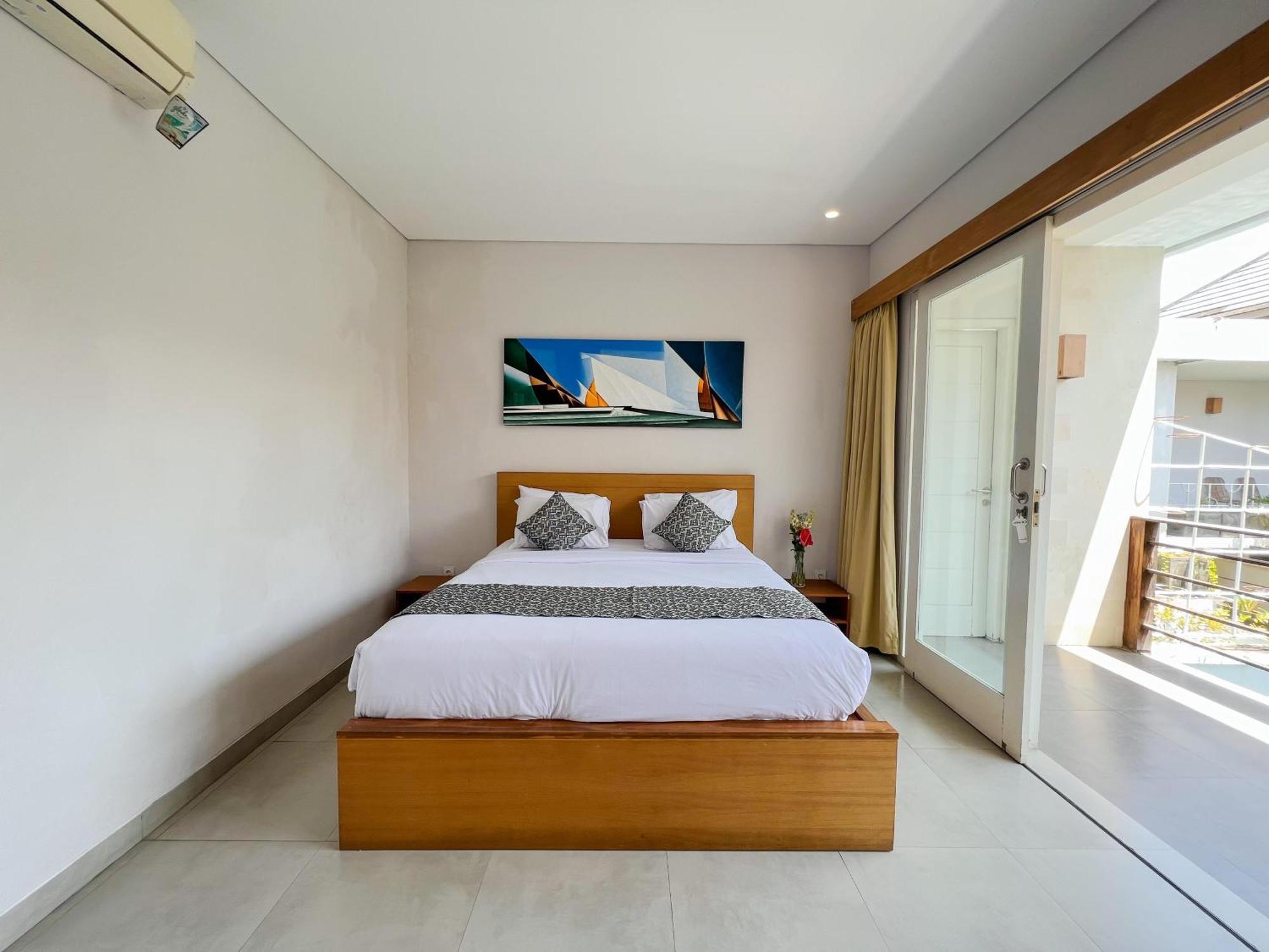 Apple Villa & Suite Seminyak Exterior photo